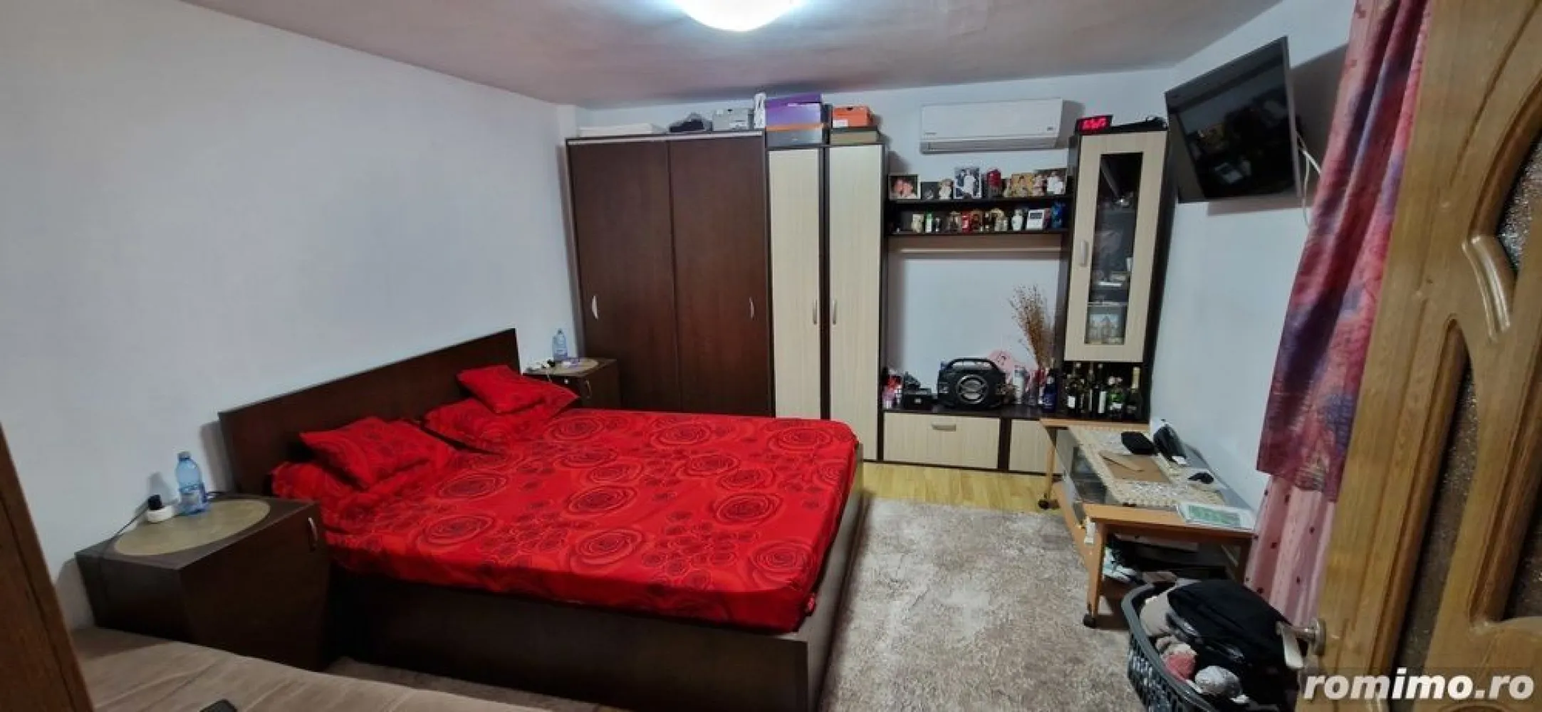 Vand Casa 4 camere ,Rahova Salaj