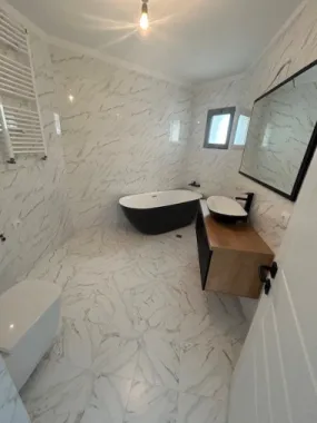 Penthouse 6 camere, 193 mp, Doamna Ghica, Colentina. Se adauga TVA!