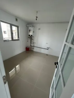 Penthouse 6 camere, 193 mp, Doamna Ghica, Colentina. Se adauga TVA!