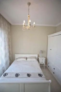 Proprietar vand apartament penthouse 5 camere