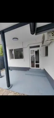 Vand Casa vizavi Cora Alexandriei
