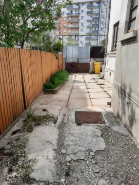 Vilă de vânzare București