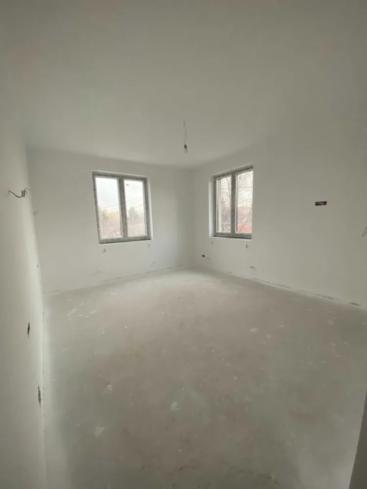 Casa P+1+M de vanzare in zona Bucurestii Noi , in constructie , la Alb