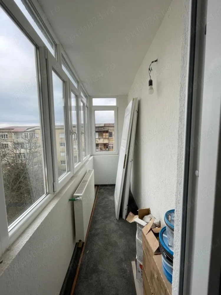 Ag BRASADAS vinde apt 2 cam Botizului 60 mp etaj4.