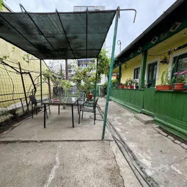 Casa cu teren zona Mărțișor langa parc Lumea Copiilor Brâncoveanu
