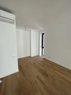 Inchirie apartament 2 camere spatios WIN Herastrau