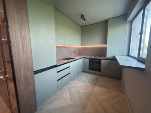 BRASADAS închiriaza ap NOU 3 cam bloc boutiqe Straulesti.