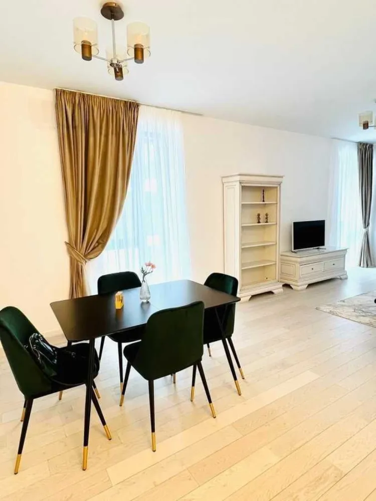 Inchiriere Apartament 2 camere Win Heratsrau-parcare - Global Imob Estate va ofera spre inchiriere un apartament de 2 camere situat in complexul rezidential Win Herastrau, la etajul 4 din 5, cu o suprafata de 65 mp utili. Apartamentul este complet decomandat, mobilat si utilat modern, avand un balcon si aer conditionat LG in fiecare camera. Descriere apartament: - Bucatarie inchisa, complet echipata; - Incalzire in pardoseala pentru un confort termic optim; - Aer conditionat LG in fiecare camera; - Loc de parcare inclus. Vecinatati: - La doar 5 minute de Parcul Herastrau; - In apropiere de mall-urile Promenada si Baneasa Shopping City; - Scoli, gradinite, banci si magazine la indemana. Acest apartament este ideal pentru cei care doresc sa locuiasca intr-o zona verde si linistita, dar cu acces rapid la toate facilitatile urbane importante. Comision agentie 50%