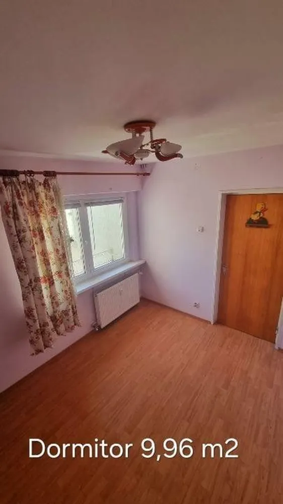 Apartament 3 camere, Clucerului