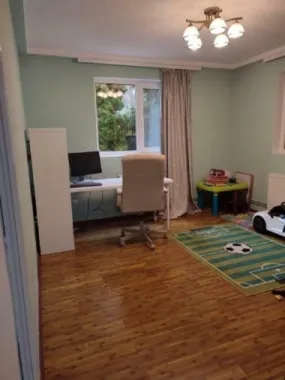 Proprietar, vand vila individuala Siseşti, singur in curte