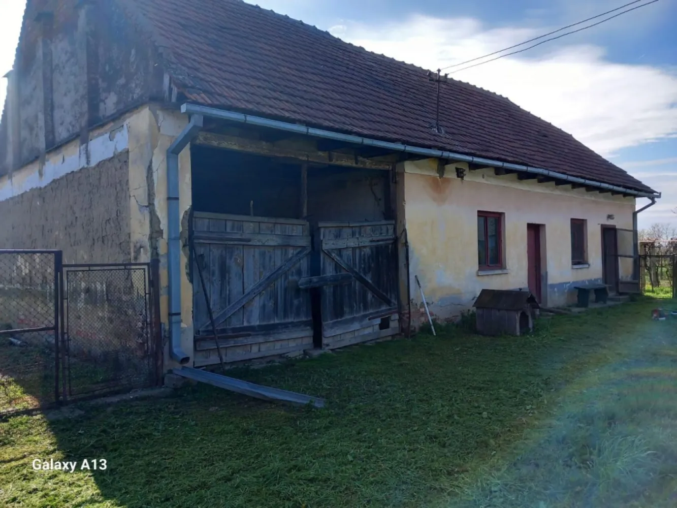 Ag EUROPA vinde casa cu 4 camere si teren de 60 ari in Ambud.