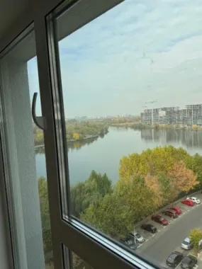Pers fizică - Apartament de vis cu 3 camere şi vedere superba spre lac!