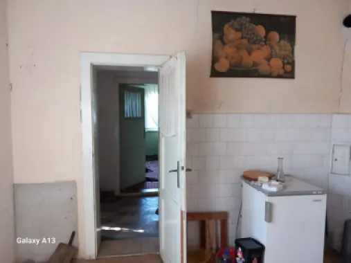 Ag EUROPA vinde casa cu 4 camere si teren de 60 ari in Ambud.