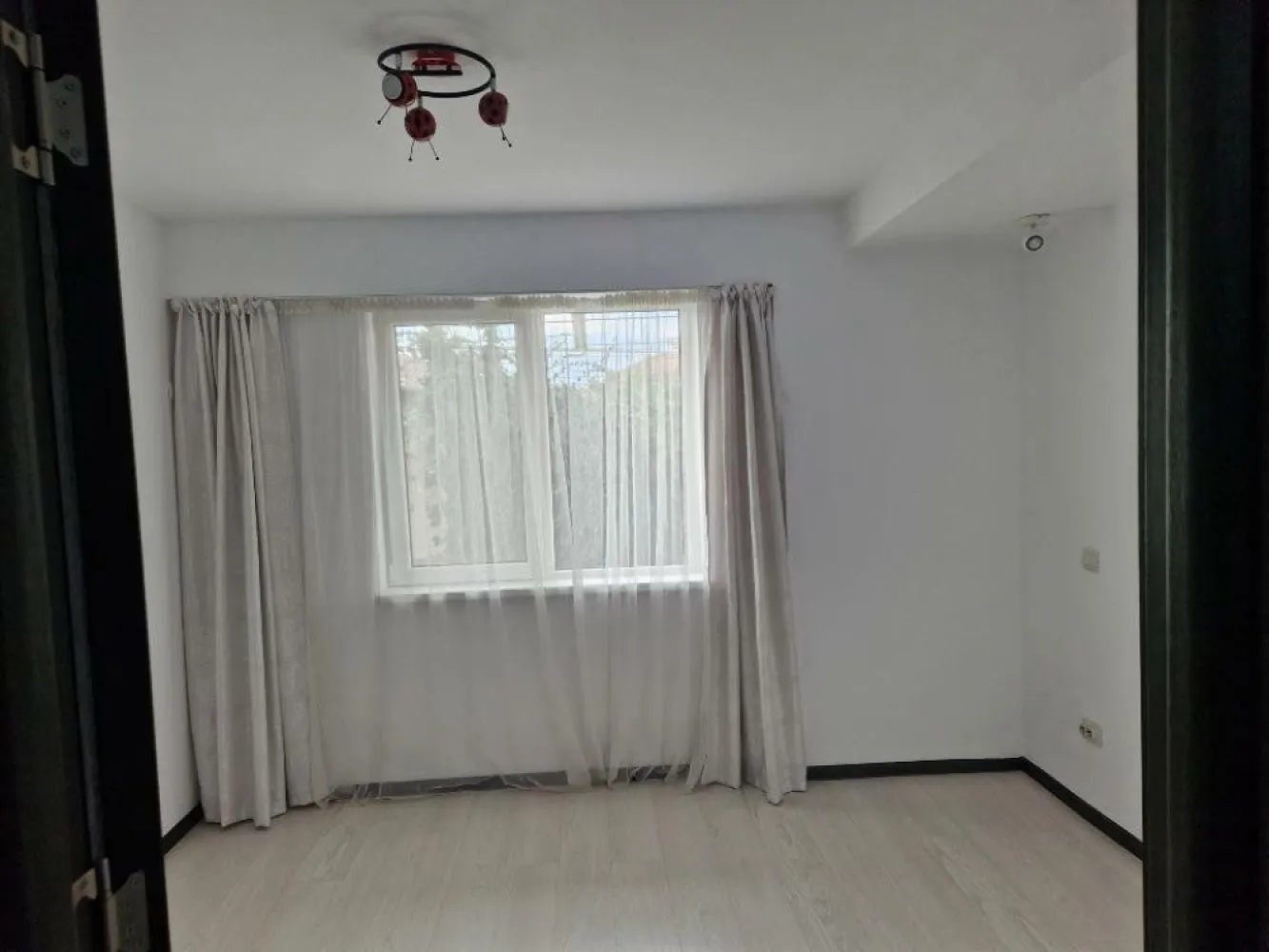 Vanzare apartament 3 camere, Bucureşti, Sector 3, Str Ilioara