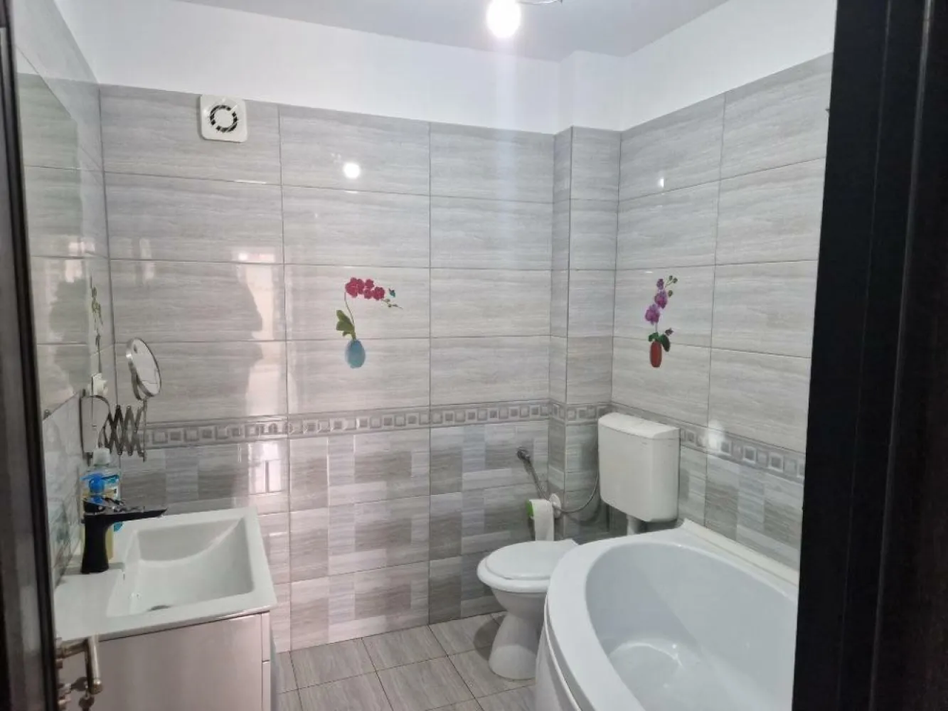 Vanzare apartament 3 camere, Bucureşti, Sector 3, Str Ilioara