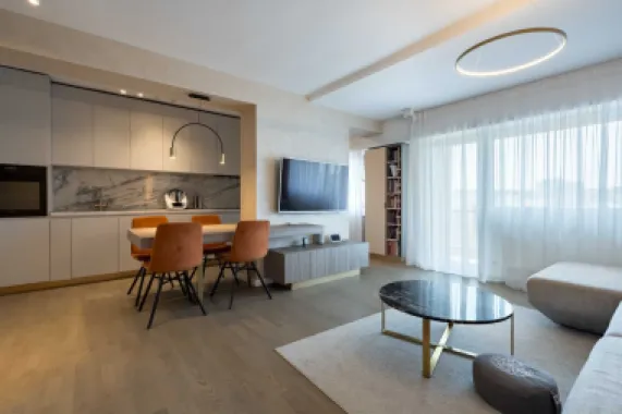 3 camere Bloc nou,Mobilat Utilat,Parcare sub,Paza,Boxa,Vedere panorami