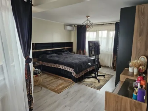 Casa de vanzare 3 camere Sos Giurgiului - Luica