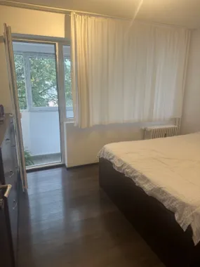 3 camere renovat Piata domenii