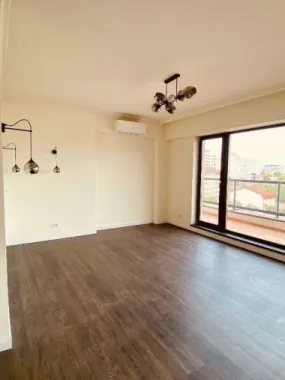 Penthouse în complexul Conest Edifici Mihai Bravu