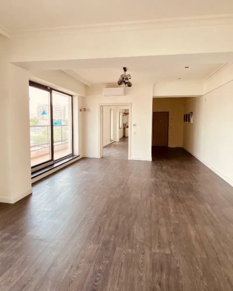 Penthouse în complexul Conest Edifici Mihai Bravu