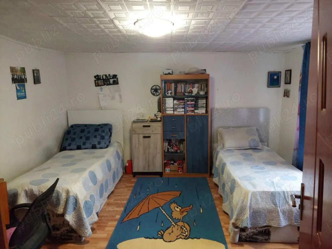 Casă Copou. 169000 . Negociabil. - Casă în zona Sărărie: 1 Living, 2 dormitoare, 1baie, 1 bucătărie, terasa, 2 magazii. Suprafața teren 366mp. Suprafața casa 83mp. Curent electric, internet, canalizare prin fosa, cu posibilitatea de racordare la rețeaua stradală. Geamuri termopan, centrala gaz. Construita în anul 1955, renovată complet în anul 2000. Preț 169000 euro. Negociabil. Telefon: .