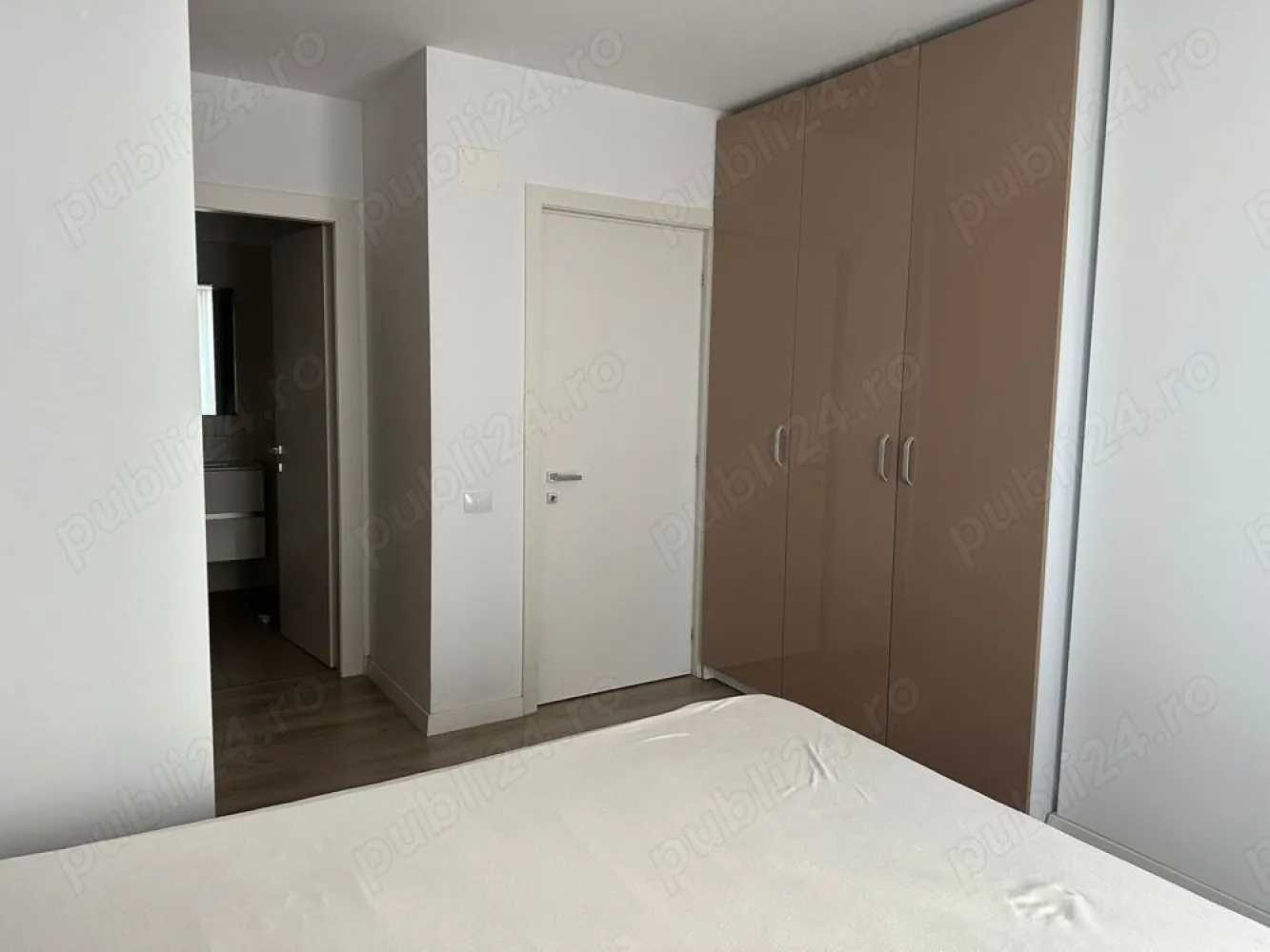 Apartament 3 camere București zona de Nord