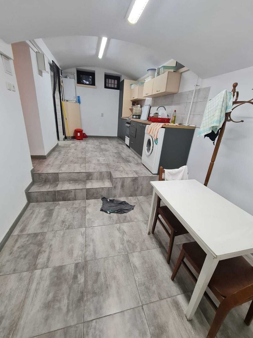 Apartament in vila zona Baicului