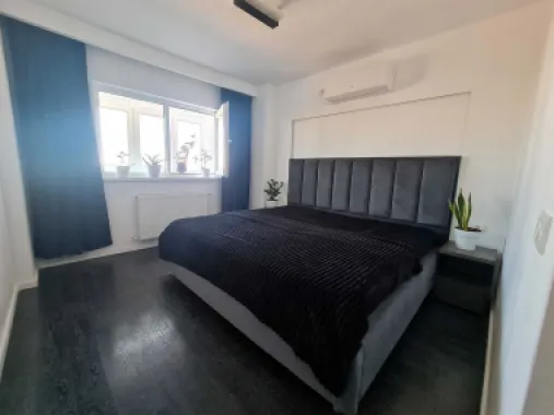 Proprietar Apartament 3 Camere Tineretului lux mobilat utilat parc