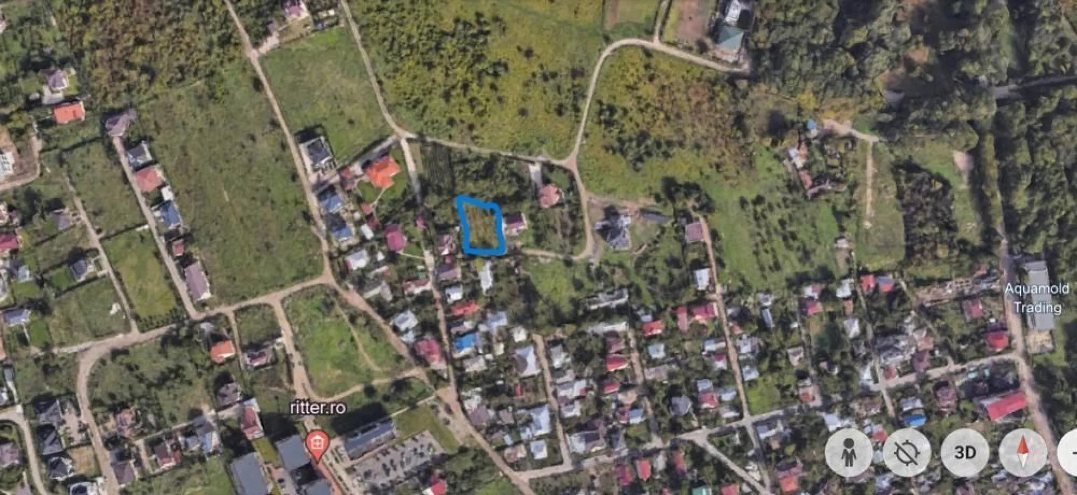 Teren zona gradinii botanice Iasi - Vand teren 919 m.p. zona gradinii botanice, mai sus de fostul iaz mic, pe o ramificatie a strazii Eudocsiu Hurmuzachi. Este cu panta mica, priveliste frumoasa asupra gradinii botanice si liniste. Zonă de case noi. Preț 190 euro pe m.p. Rog sunati dupa ora 17.