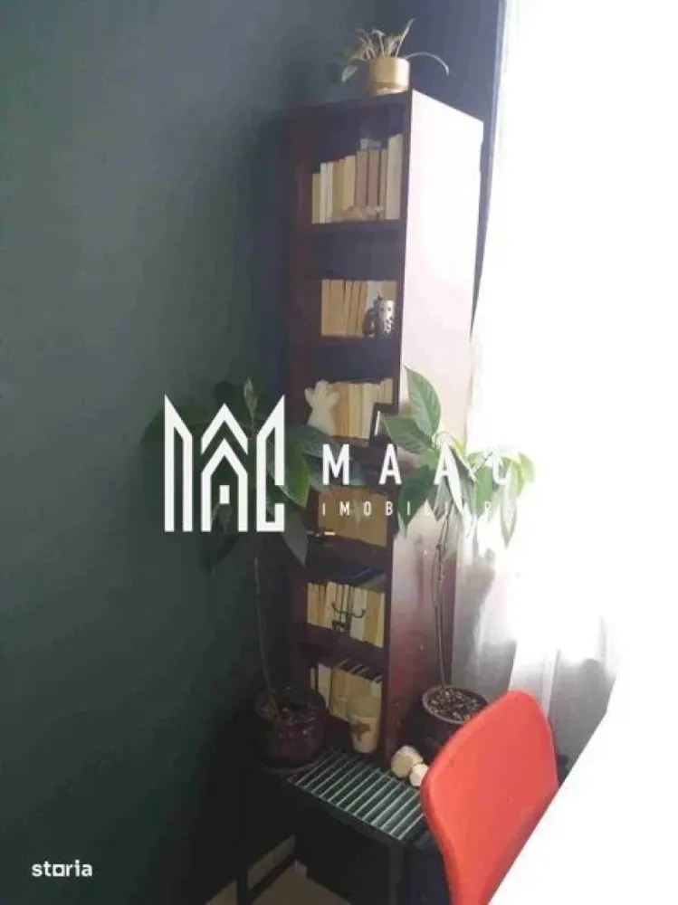 Apartament 2 camere | 42 MPU | Etaj 10 | Balcon tip logie | Doamna Stanca - MAAC Imobiliare vă propune spre vânzare un apartament cu 2 camere, situat la etajul 11 din 11, într-un imobil dotat cu lift. Detalii proprietate: Suprafață utilă: 42 mp Compartimentare practică: • Dormitor cu dressing încorporat • Living spațios cu acces pe logie • Bucătărie open-space, complet mobilată și utilată • Baie cu cadă și mașină de spălat • Logie închisă, accesibilă din dormitor și din living Dotări și beneficii: Apartament mobilat și utilat complet Centrală termică proprie Tâmplărie REHAU cu geam termopan Izolație termică exterioară cu polistiren de 10 cm Lift funcțional și bloc bine întreținut Localizare: Proprietatea se află într-o zonă cu acces rapid la magazine, piață, Dedeman, Shopping City Sibiu și alte puncte de interes. Apartamentul este ideal atât pentru locuit, cât și pentru investiție. Pentru mai multe detalii și pentru programarea unei vizionări, vă rugăm să specificați ID-ul anunțului: CP2759117 }}