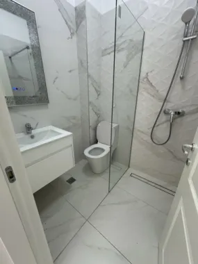 Apartament 3 Camere+curte 60mp - Bucur Obor