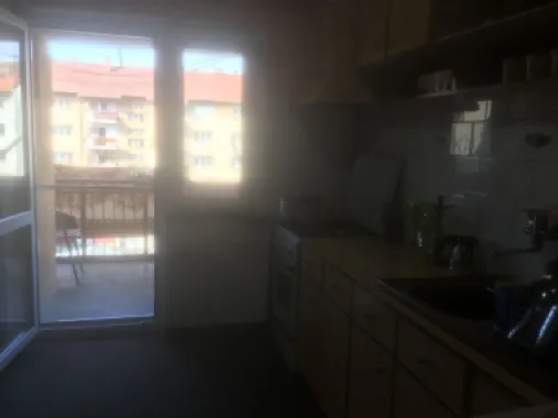 Ag BRASADAS vinde ap. 4 cam 93mp la etajul 3 în Carpați 2.