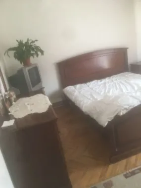 Ag BRASADAS vinde ap. 4 cam 93mp la etajul 3 în Carpați 2.