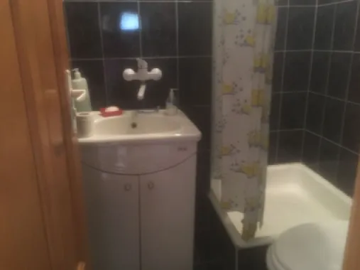 Ag BRASADAS vinde ap. 4 cam 93mp la etajul 3 în Carpați 2.