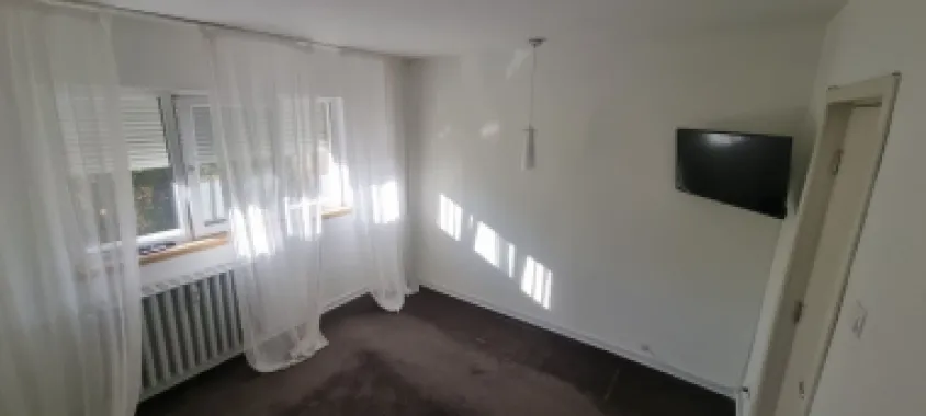 Inchiriez apartament 2 camere Metrou Stefan cel Mare