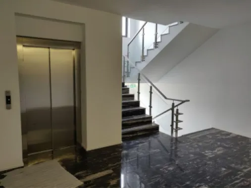 Inchiriez apartament 2 camere in complex 4 City North Pipera