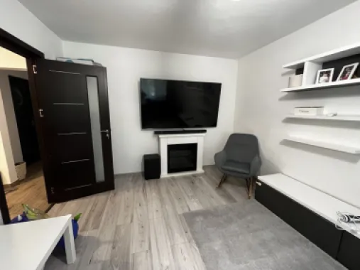Apartament 3 camere decomandat D Taberei