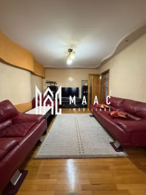 Logo MAAC IMOBILIARE logo