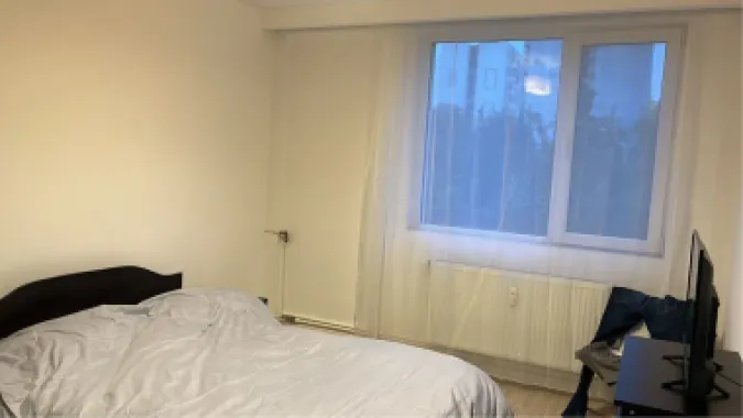 Vand apartament 3 camere Drumul Taberei-Romancierilor