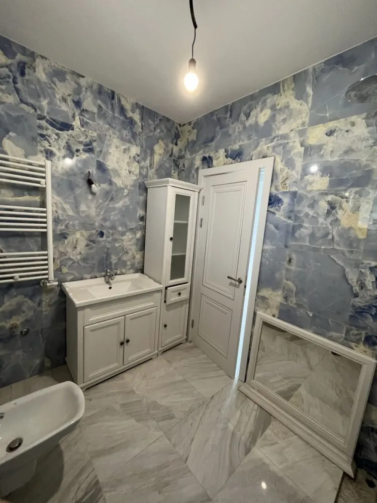 Vand casa in Bucium cu vedere la oras