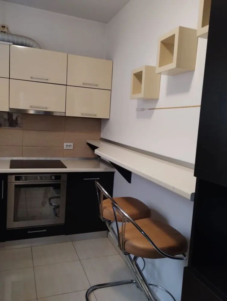 Ag BRASADAS închiriază ap 2 cam Etaj2/3 din 2010 sup. 65mp