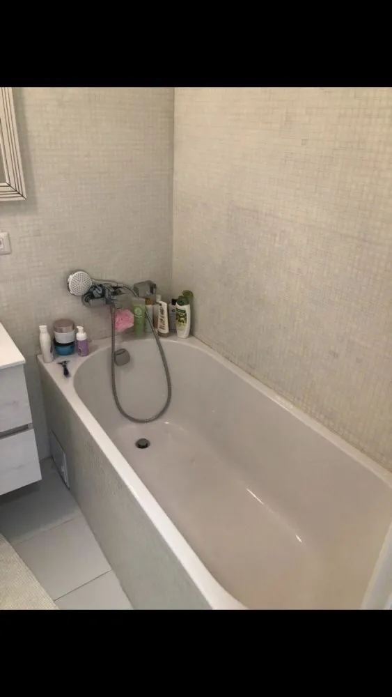 Vând/inchiriez apartament 3 camere 2 bai utilat și mobilat !