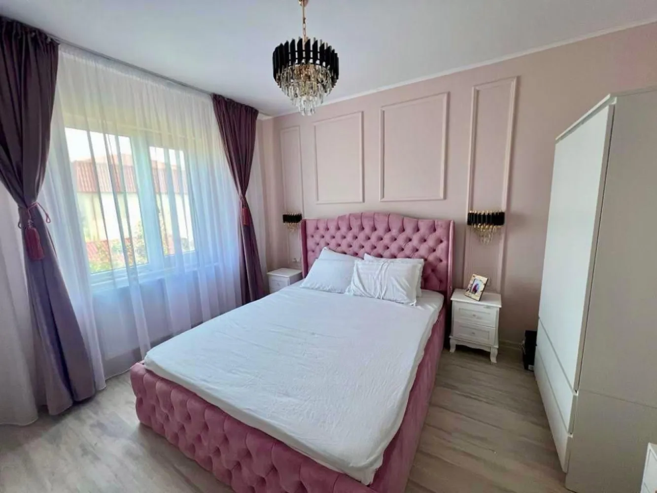 Ag. Eu. vinde Casa P+1 3 camere in Mamaia Nord - Hanul cu Peste