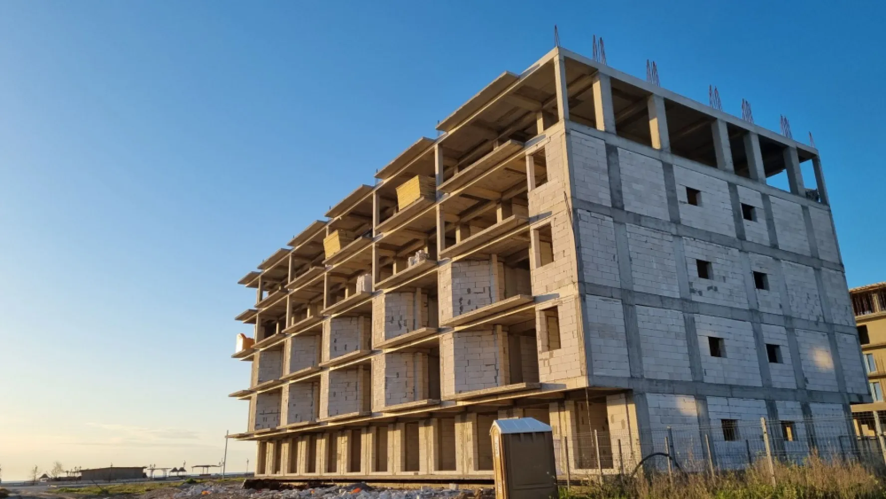 Ag. Eu. vinde AP. 2 Cam 49 mp Parter/8 finalizare 2024 feb. mamaia nord
