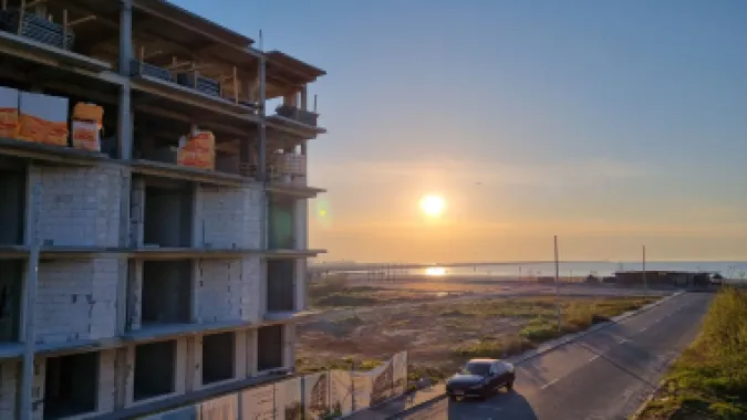 Ag. Eu. vinde AP. 2 Cam 49 mp Parter/8 finalizare 2024 feb. mamaia nord