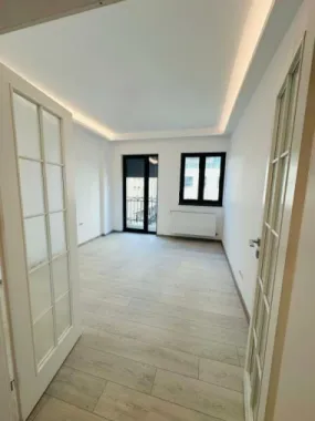 Apartament de vanzare 3 camere Calea Victoriei!