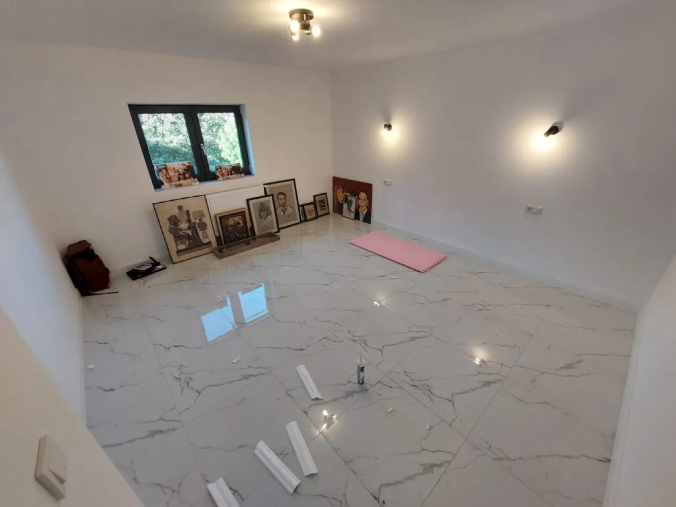 Ag EUROPA vinde casa 4 cam RENOVAT 160mp ULTRACENTRAL - Agenția EUROPA vinde casa RENOVATA cu 4 camere in zona ULTRACENTRALA 160mp