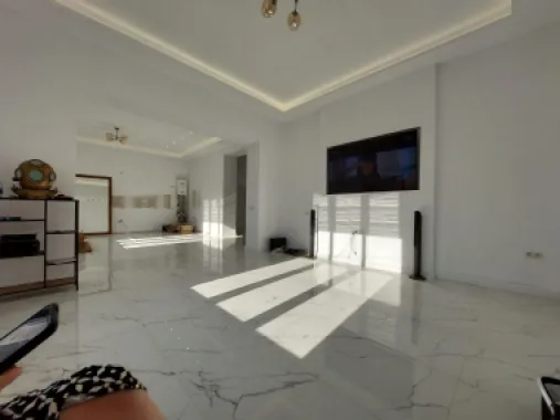 Ag EUROPA vinde casa 4 cam RENOVAT 160mp ULTRACENTRAL