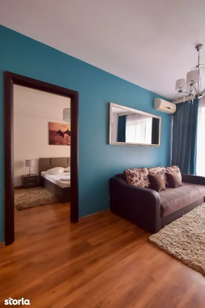 Apartament de vanzare 2 camere , Summerland, Mamaia - Apartament situat pe malul marii , situat in Summerland, zona de maxim interes pentru o investitie. Are vedere laterala la mare, este compus din dormitor , zona de living,hol, bucatarie, 2 bai si terasa generoasa. Este situat la etajul 1 , in blocul cu Bar Pasticeria.