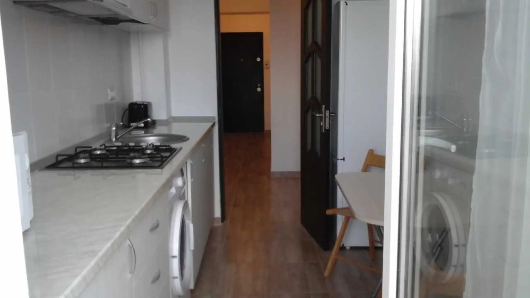 Proprietar -Vând apartament spațios la mare